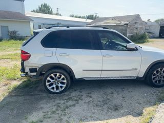 2012 BMW X5 - Exterior Side Passenger